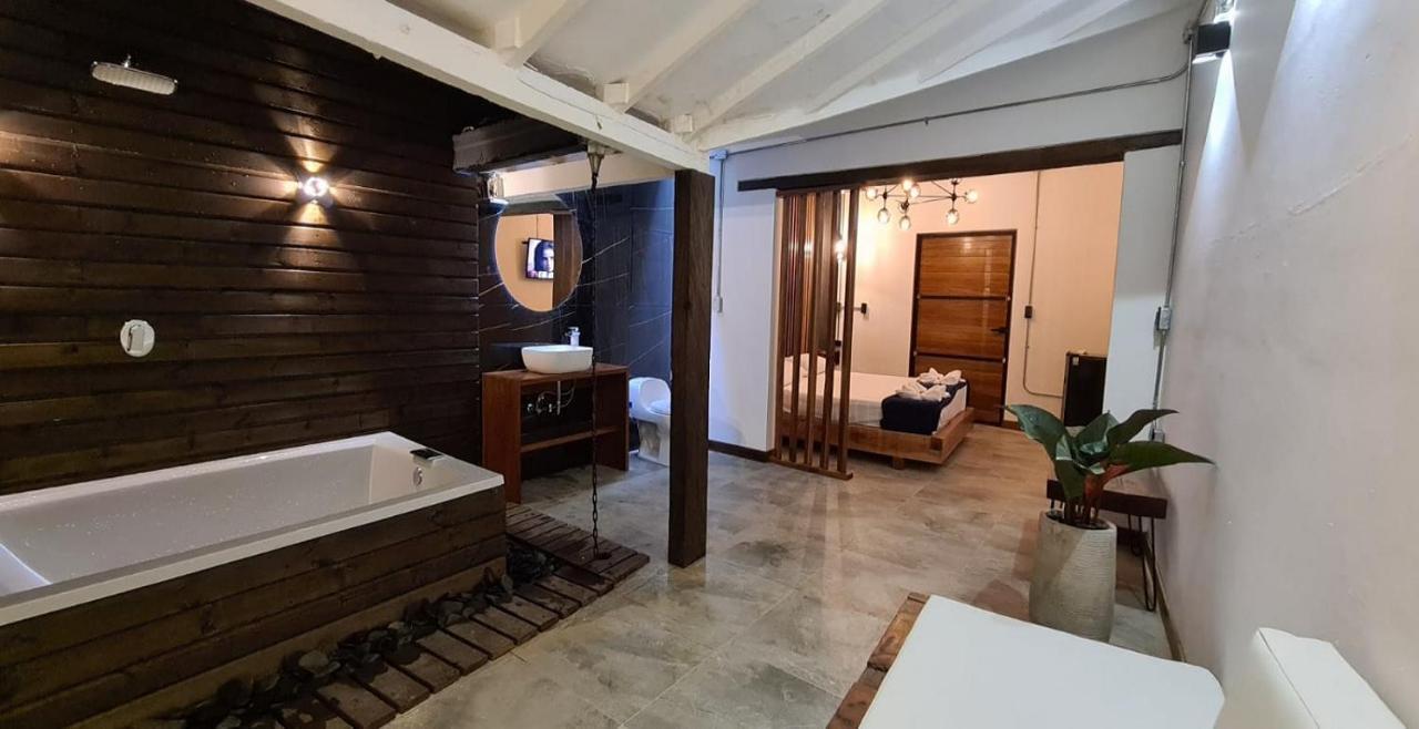 All Natural Glamping Copacabana Eksteriør bilde